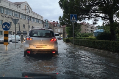 DUBROVNIK: Obilna kiša prouzročila kaos