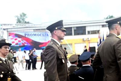 Poručnik Boško Šutalo najbolji je časnik Časničke škole  “Andrija Matijaš Pauk”