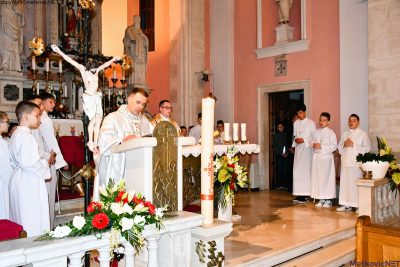 Misa uskrsnoga bdijenja u župnoj crkvi sv. Ilije