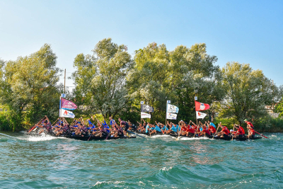 LUKA PLOČE I MARATONA LAĐA: SNAŽNA VEZA S TRADICIJOM