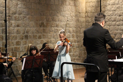 Dubrovački simfonijski orkestar i mladi glazbenici održali koncert povodom Dana Dubrovačko-neretvanske županije