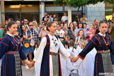 Izaslanik predsjednice RH Dalibor Milan otvorio je 34. Smotru folklora &#039;Na Neretvu misečina pala&#039;  FOTO/VIDEO