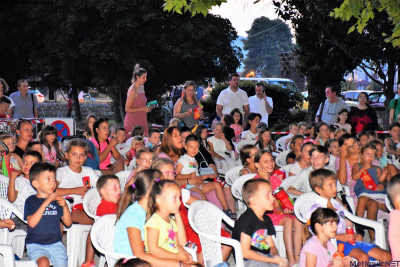 U Gradskom parku s početkom u 20:30 odigrana predstava za djecu &#039;Keko eko&#039;