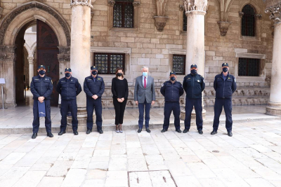 Župan Dobroslavić sa zamjenicom Marević primio dobitnike Plave vrpce Vjesnika, policajce koji su spasili 36 migranata