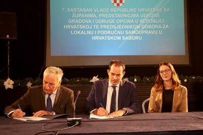 Župan Dobroslavić u Koprivnici potpisao Sporazum o preuzimanju poslova Ureda državne uprave