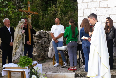 Proslavljen blagdan Gospe Ružarice u Malom Prologu