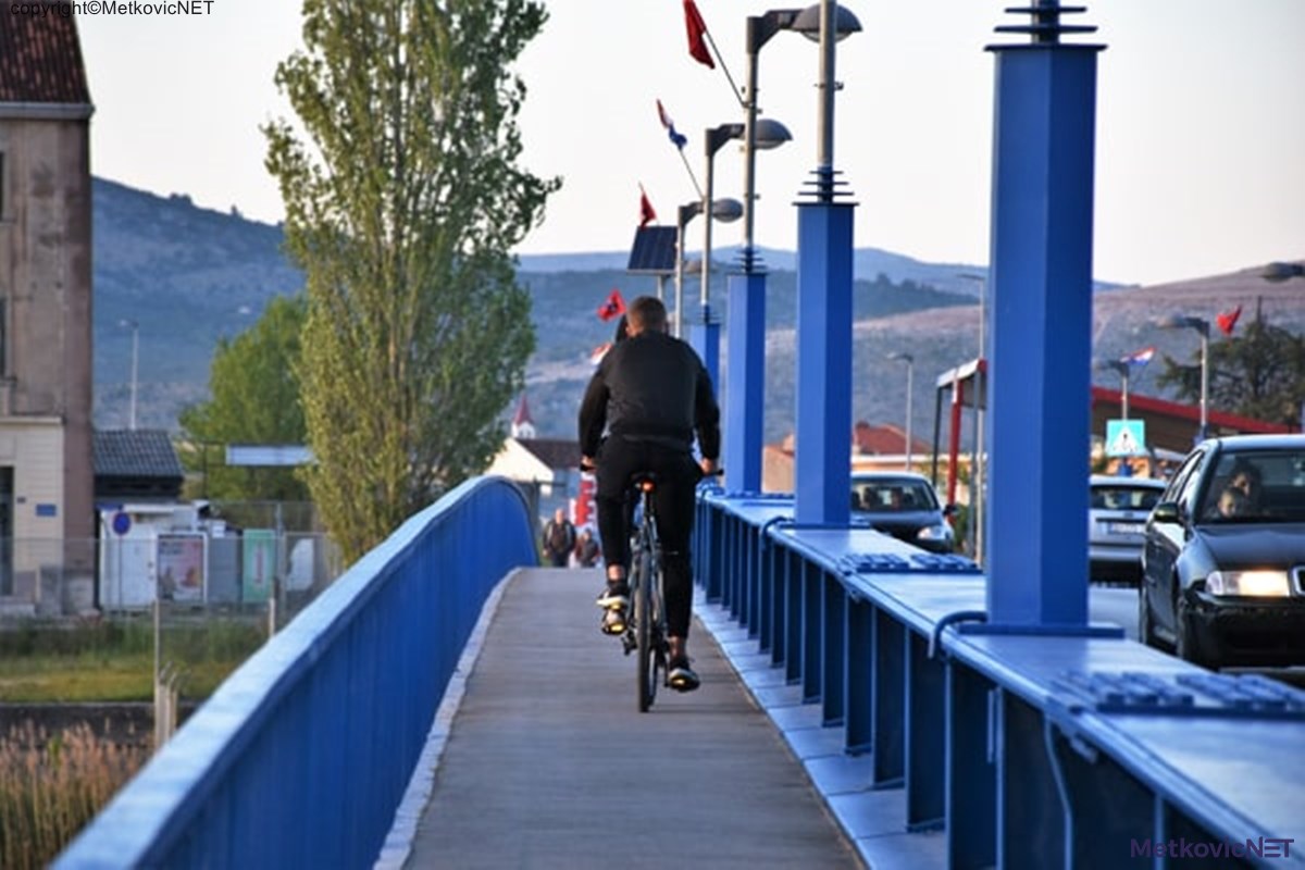 94256960 1241933119333160 4484387190683467776 n