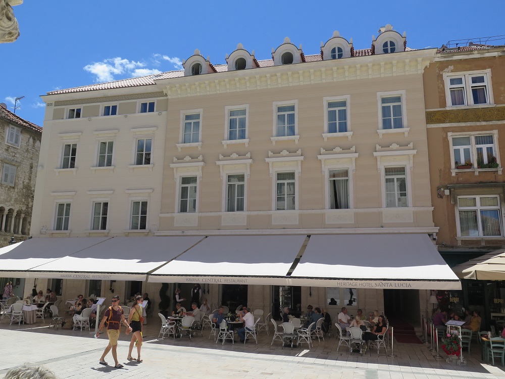 Hotel i kavana Central Split